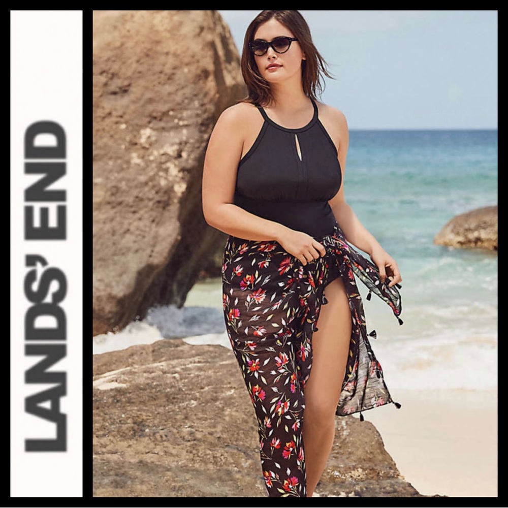 NWOT Lands' End High Neck Tummy Control Tankini Top